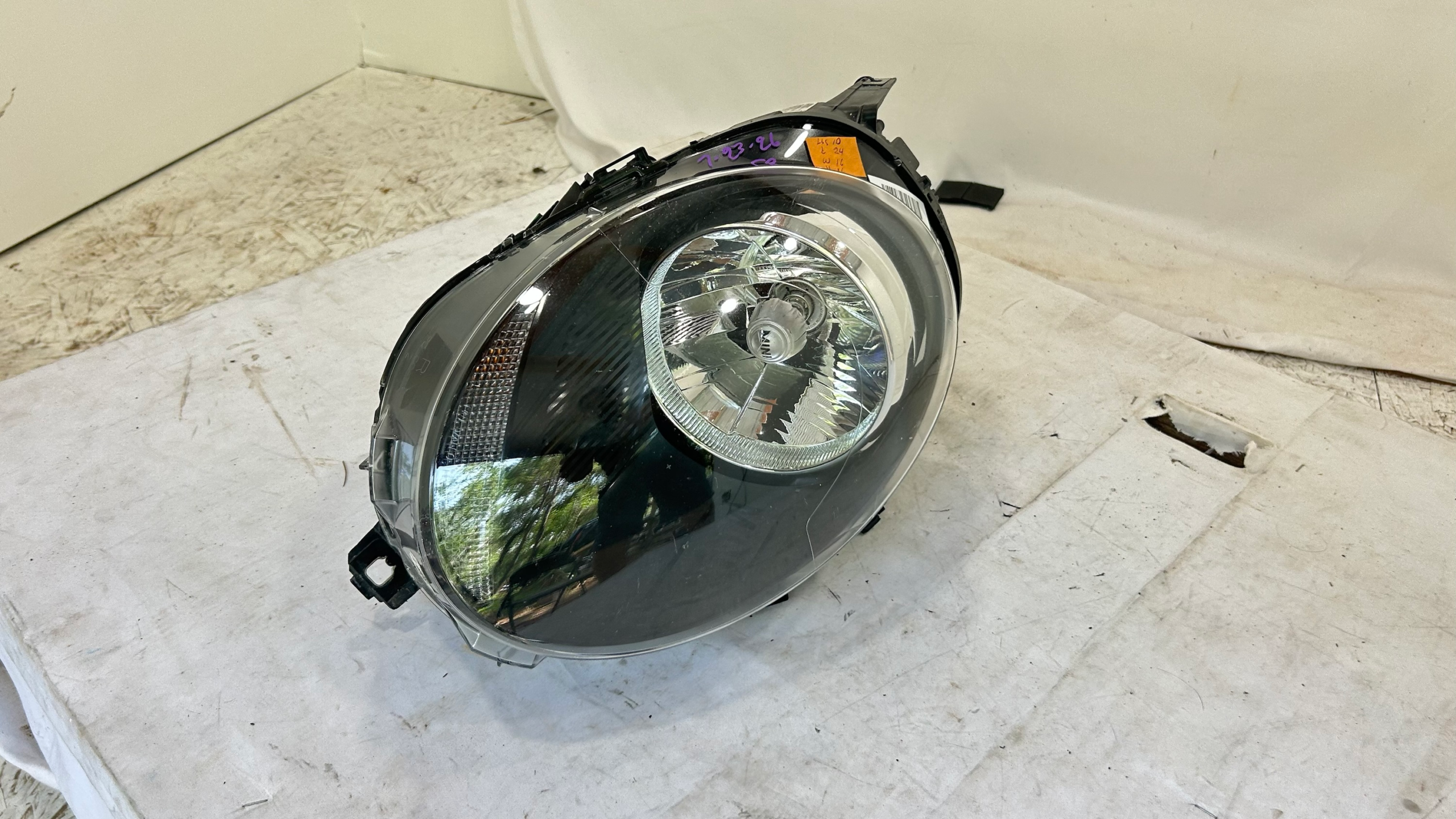 2014-2019 Mini Cooper Passenger side halogen headlight