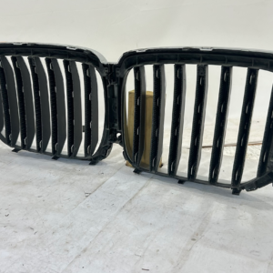 2019-2024 BMW X5  Grille - Image 5