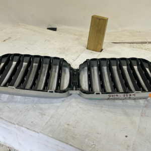 2019-2024 BMW X5  Grille - Image 4