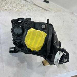 2010-2016 Cadillac SRX Passenger side halogen headlight - Image 3