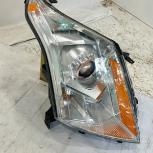 2010-2016 Cadillac SRX Passenger side halogen headlight