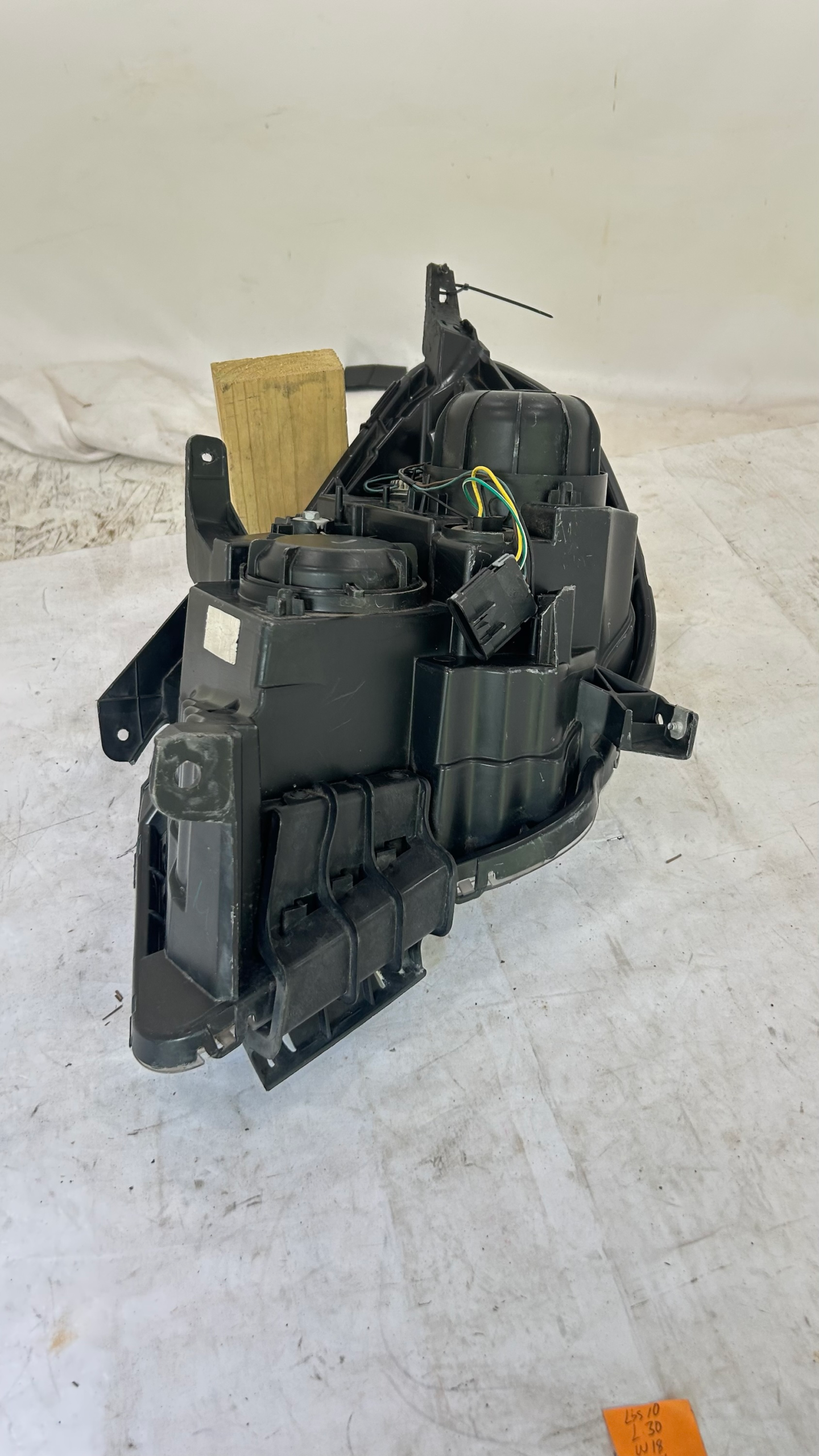 2010-2015 Chevrolet Equinox  Passenger side halogen headlight