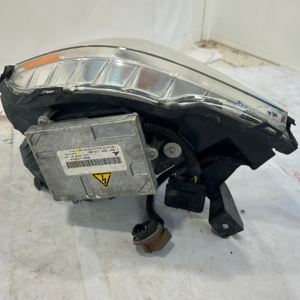 2006-2011 Cadillac DTS HID Xenon right Passenger side headlight - Image 7
