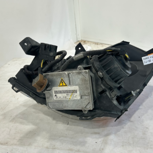2006-2011 Cadillac DTS HID Xenon right Passenger side headlight - Image 4