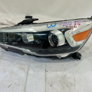 2014-2016 KIA Cadenza HID Xenon left driver side headlight