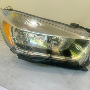 2017-2019 Ford Escape right Passenger Halogen Headlight - Image 8