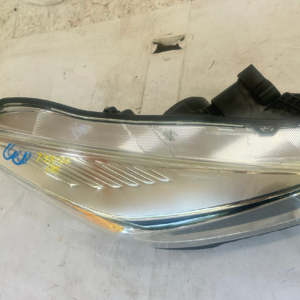 2017-2019 Ford Escape right Passenger Halogen Headlight - Image 7