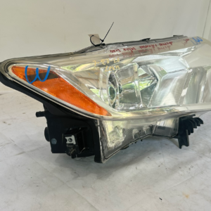 2012-2017 Nissan Quest Passenger Headlight - Image 8