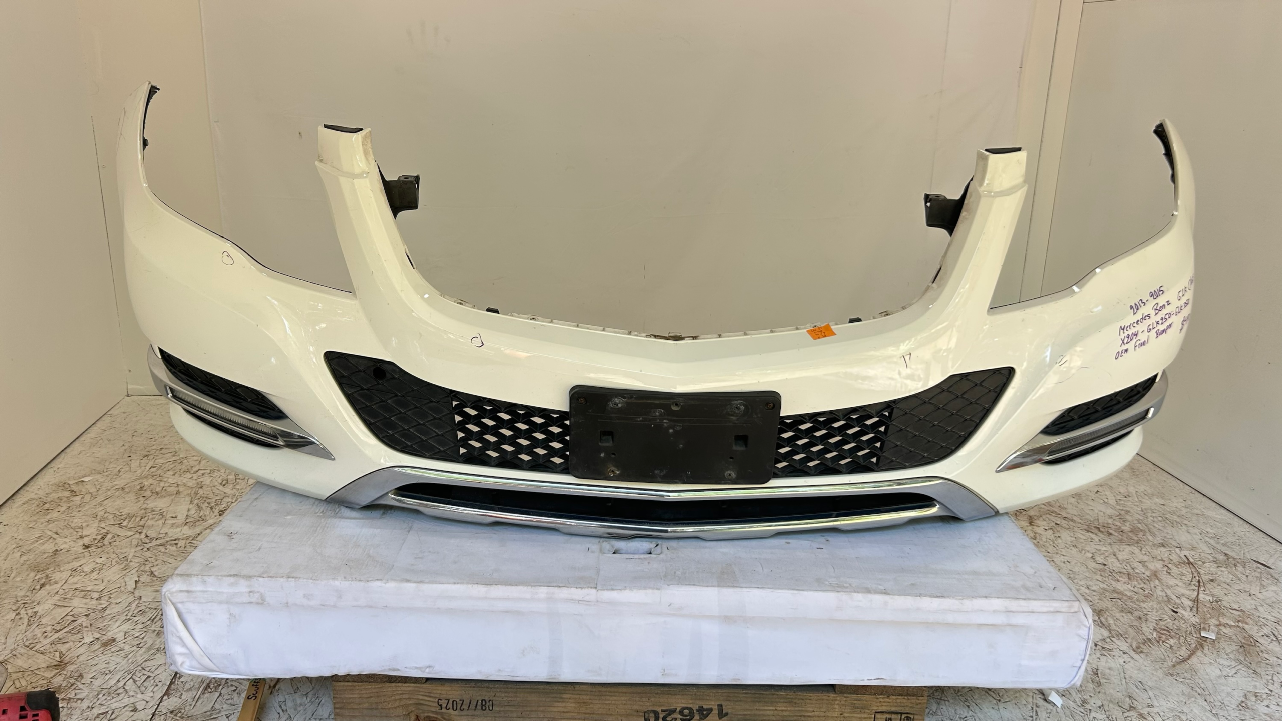 2013-2015 Mercedes Benz GLK Class X204 - GLK250- GLK350 front Bumper