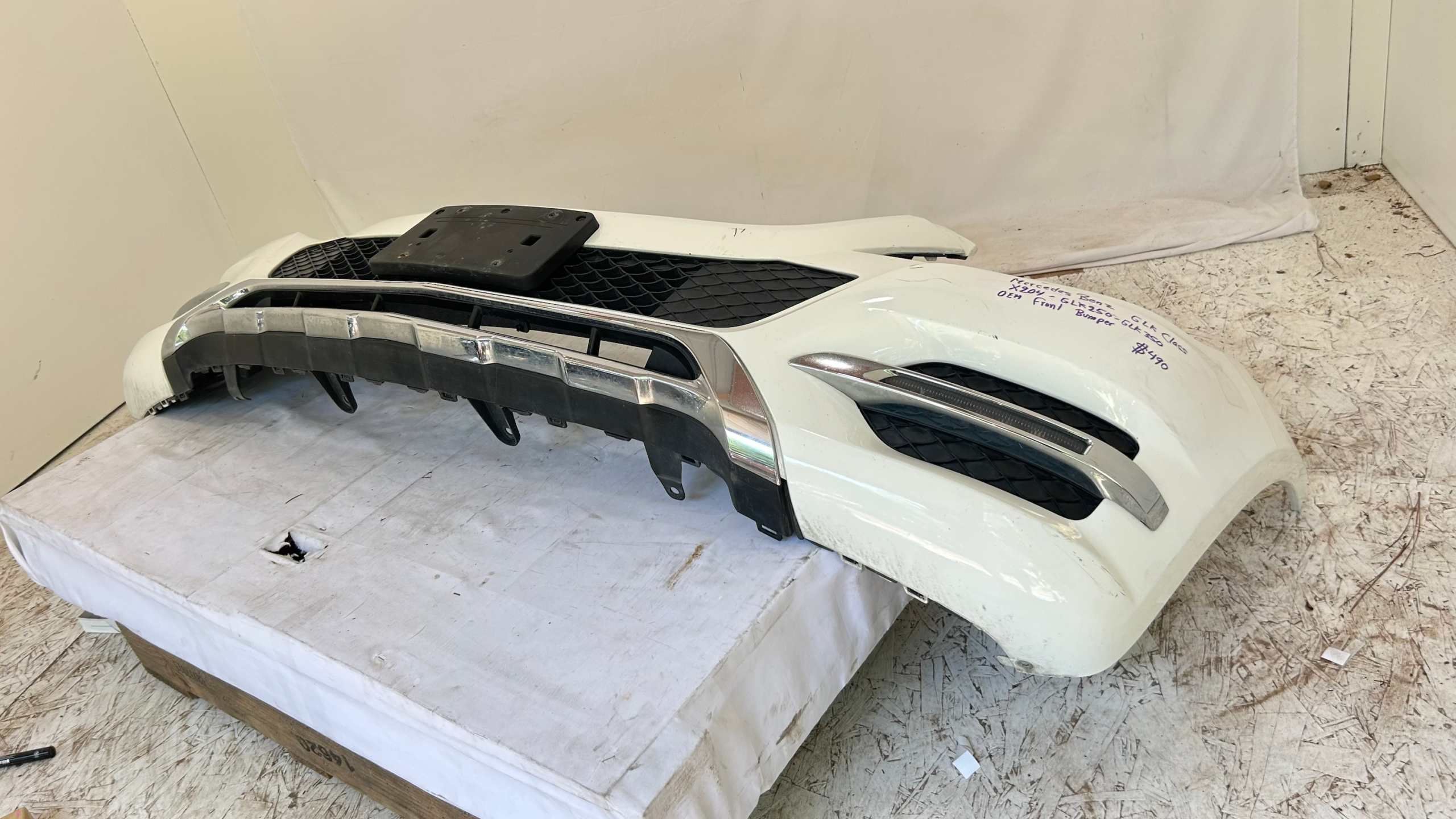 2013-2015 Mercedes Benz GLK Class X204 - GLK250- GLK350 front Bumper