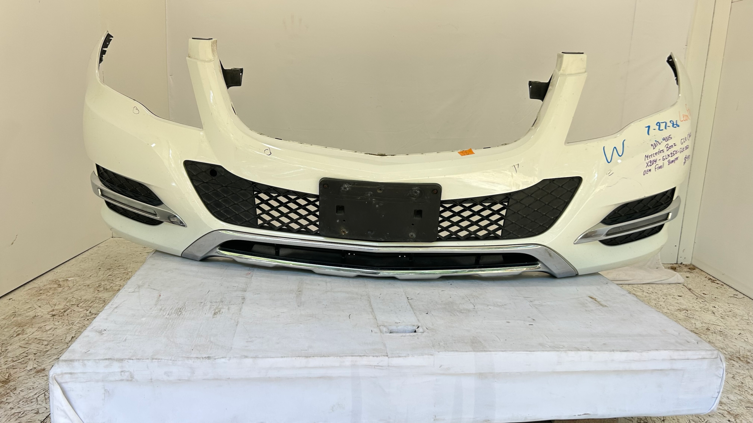 2013-2015 Mercedes Benz GLK Class X204 - GLK250- GLK350 front Bumper