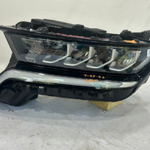 2021 -2023 Kia Sorento Driver Side LED Headlight - Image 1