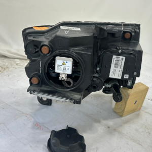 2017 - 2021 Jeep Grand Cherokee Driver Side HID Headlight - Image 7