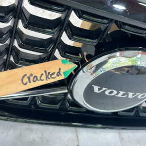 2023-2025 Volvo XC40 Grille - Image 10