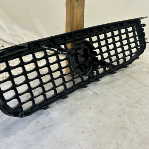 2023-2025 Volvo XC40 Grille - Image 4