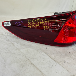 2018-2023 Honda Odyssey Driver Side Taillight - Image 11