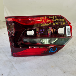 2018-2024 Honda Odyssey Driver Side Inner Taillight - Image 8