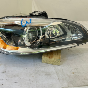 2014-2017 Volvo S60 V60 Driver Side Headlight w/ Adaptive HID system - Image 12