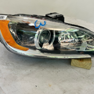 2014-2017 Volvo S60 V60 Driver Side Headlight w/ Adaptive HID system - Image 2