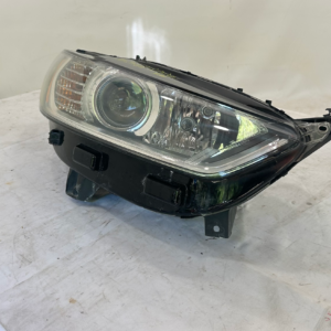 2013-2016 Ford Fusion Passenger Side Headlight - Image 9
