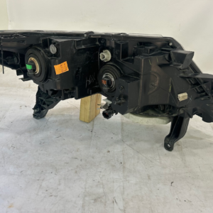 2017-2020 Nissan Pathfinder Driver Side Headlight - Image 6