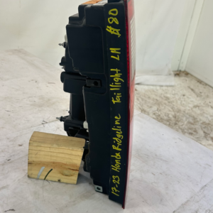 2017-2023 Honda Ridgeline Driver Side Taillight - Image 7