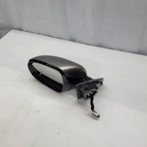 2016 - 2020 Kia Sorento Driver Side Mirror w/ Blind Spot Sensor - Image 3