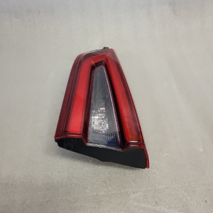 2018 - 2020 Nissan Qashqai Passenger Side Inner Tail Light - Image 6