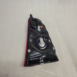 2018 - 2020 Nissan Qashqai Passenger Side Inner Tail Light - Image 8