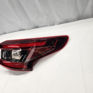 2017 - 2020 Nissan Qashqai Passenger Side Tail Light - Image 3