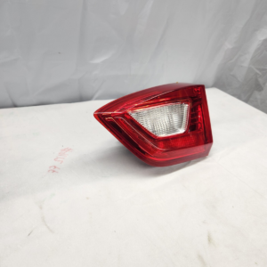 2016 - 2019 Chevrolet Cruze Passenger Side Inner Tail Light - Image 3