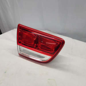 2016 - 2018 Kia Sorento Driver Side Inner Tail Light - Image 4