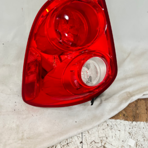 2010-2015 Chevrolet  Equinox Passenger side Tail Light