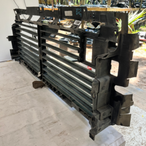 2024-2026 GMC Sierra 2500/3500 Grille Shutter - Image 4