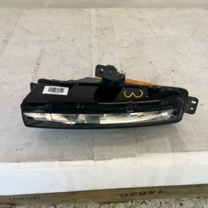 2021-2025 Jeep Grand Cherokee Driver Side Fog Light - Image 3