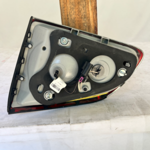 2008-2012 Buick Enclave Driver Side Tail Light - Image 3