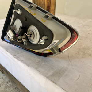 2008-2012 Buick Enclave Driver Side Tail Light - Image 5