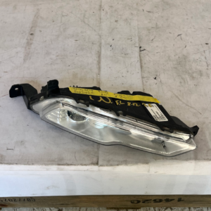 2017-2019 Ford Fusion Passenger Side Fog Light - Image 2