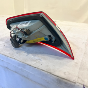 2015-2018 Ford Focus Passenger Side Inner Taillight - Image 6