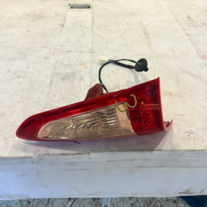 2014-2017 Infinity QX50 Driver Side Inner Taillight - Image 2
