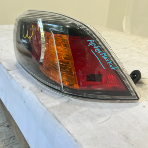 2008-2017 Mitsubishi Lancer Passenger Side Taillight - Image 4