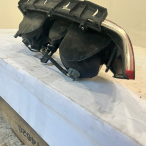 2014-2015 Chevrolet Camaro Passenger Side Tail Light - Image 7