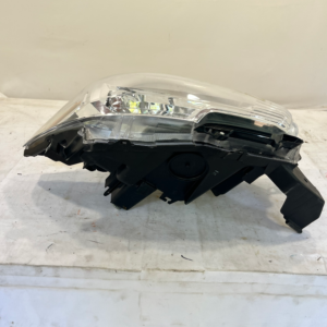 2016-2023 Toyota Tacoma Headlight Passenger Side - Image 11
