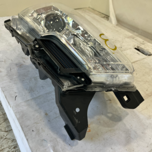 2016-2023 Toyota Tacoma Headlight Passenger Side - Image 13