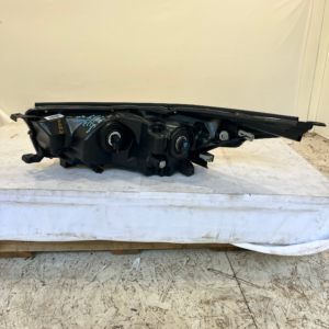 2017-2019 Toyota Highlander Headlight Passenger Side - Image 11