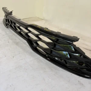 2025-2026 Kia K5 Front Bumper Upper Grille - Image 4