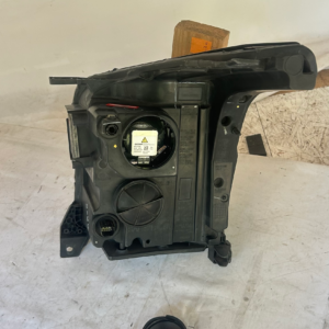 2015-2020 GMC Yukon right Passenger Side HID Xenon Headlight - Image 8