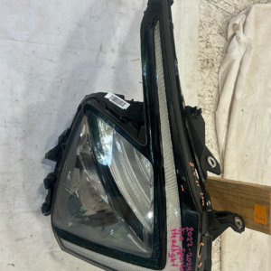 2022-2024 KIA Sportage Passenger side full LED headlight - Image 2