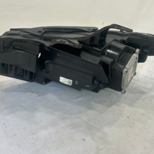 2018-2021 Chevrolet Traverse Passenger Side HID Xenon headlight - Image 4