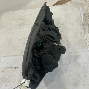 2019-2021 Hyundai Tucson Driver Side Halogen Headlight - Image 4